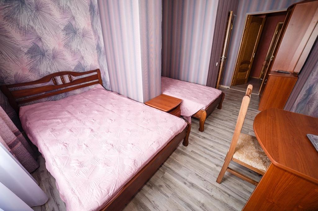 Corner House Hotel Lutsk Bagian luar foto